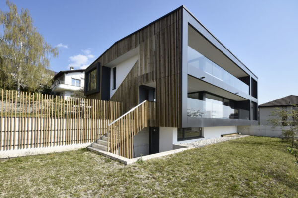 MAR2639b-scaled-2000x1369