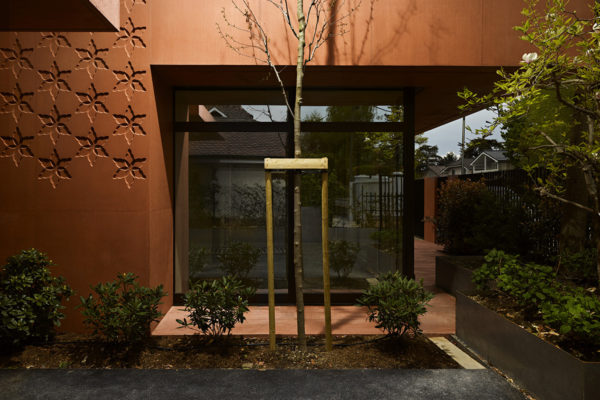 G8A_the_twin-lah_03_Federal-Studio-Régis-Golay